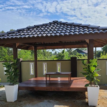 Nipah Homestay Kuala Besut Kampung Kuala Besut Quarto foto