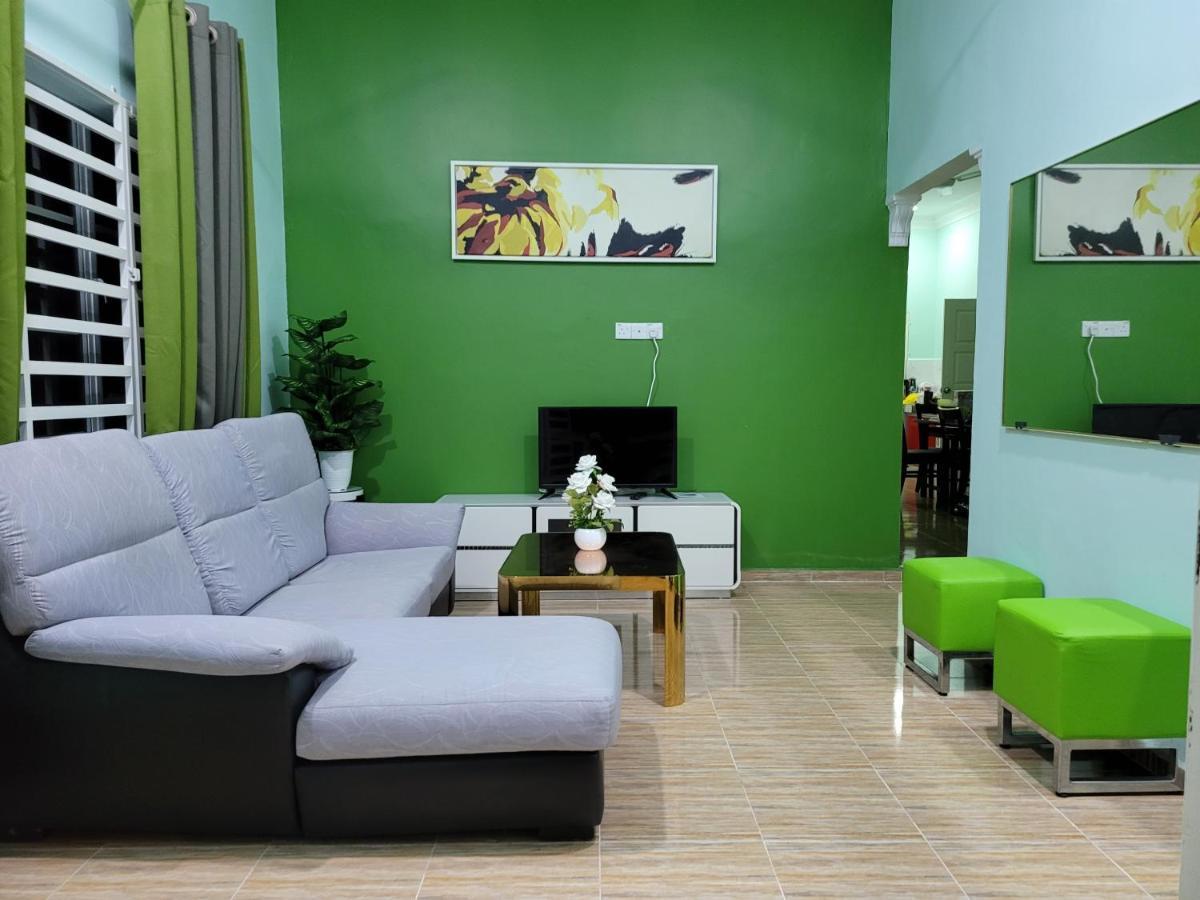 Nipah Homestay Kuala Besut Kampung Kuala Besut Exterior foto